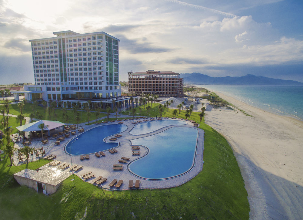 Golden Peak Resort&Spa Mieu Ong Exterior foto